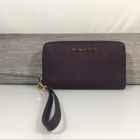 Michael Kors Purse & Wallet - Picture 8 of 8